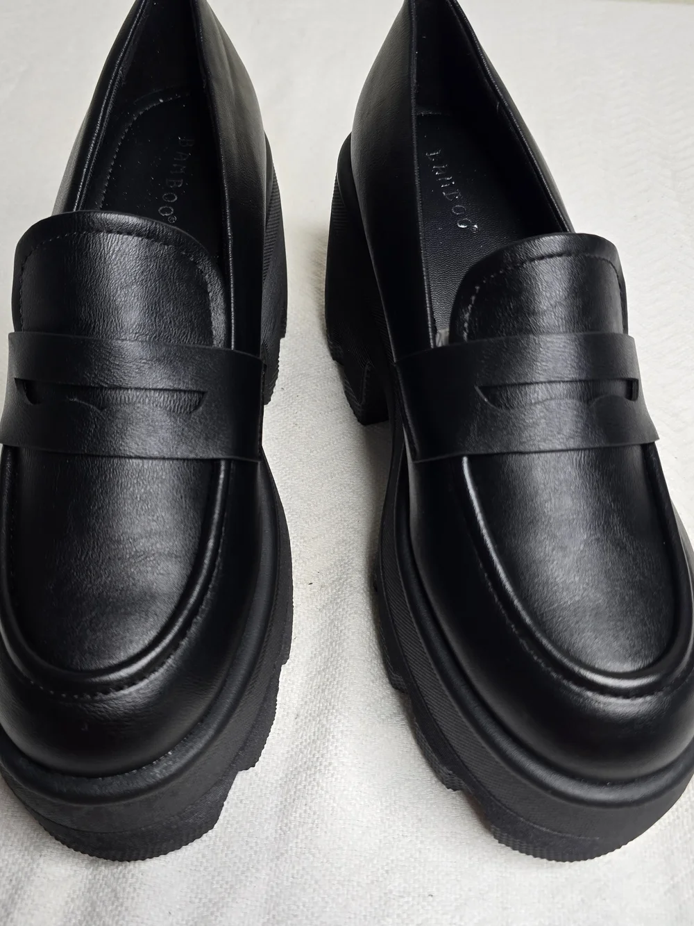 Bamboo Shorty-01 Black Chunky Platform Loafers – Women's Size 10